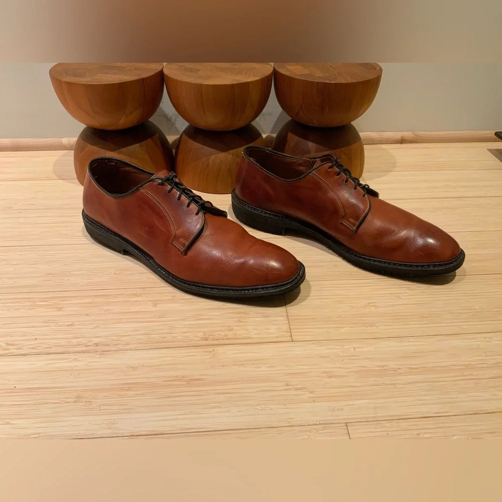 Allen Edmonds - Picture 2 of 6
